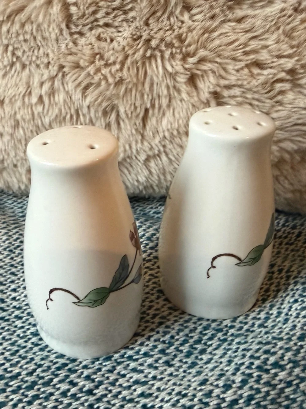 Source Unknown charming pair